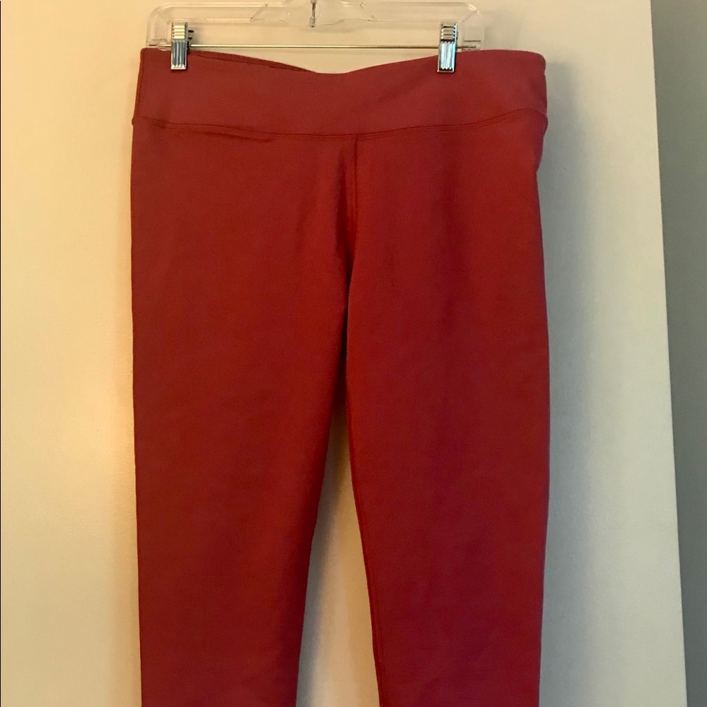 Pink Fabletics Powerhold Compression Capris